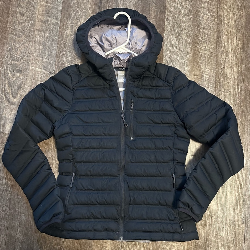 Mountain Hardwear Women's Black Puffer Jacket